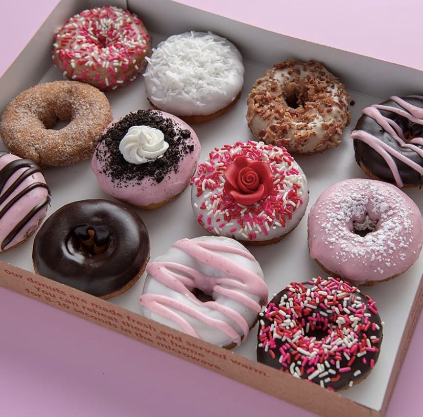Hộp quà Donut Kitten Cake